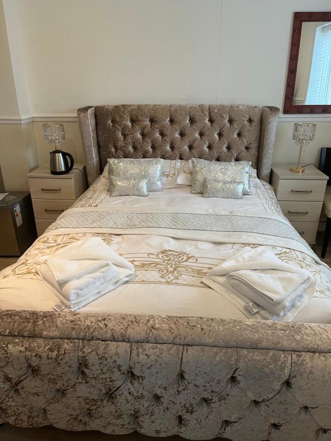 Jasmine House Bed and Breakfast New Quay Exteriör bild