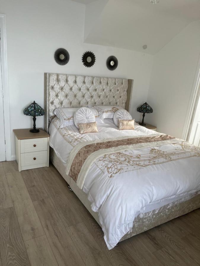Jasmine House Bed and Breakfast New Quay Exteriör bild