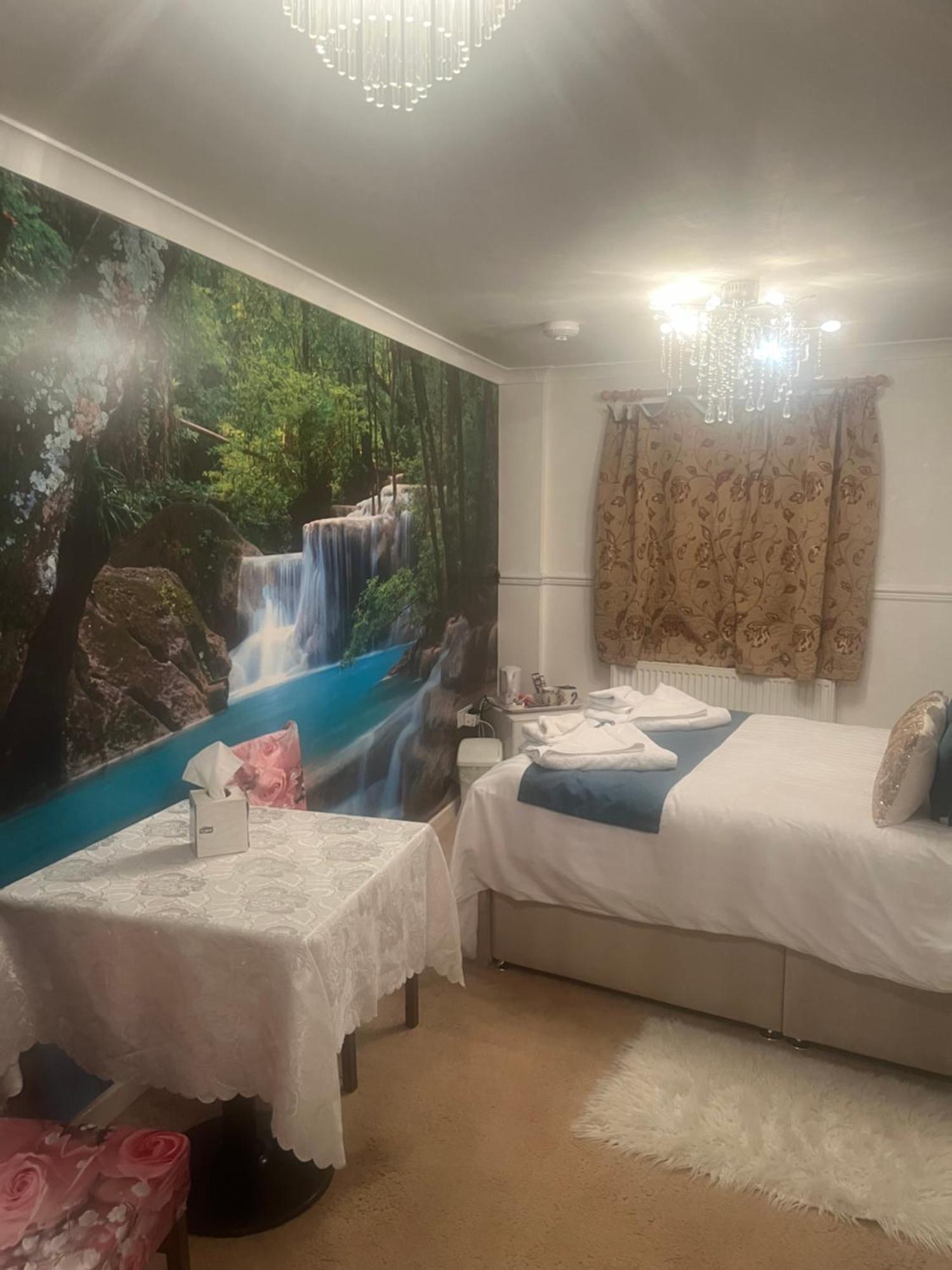 Jasmine House Bed and Breakfast New Quay Exteriör bild